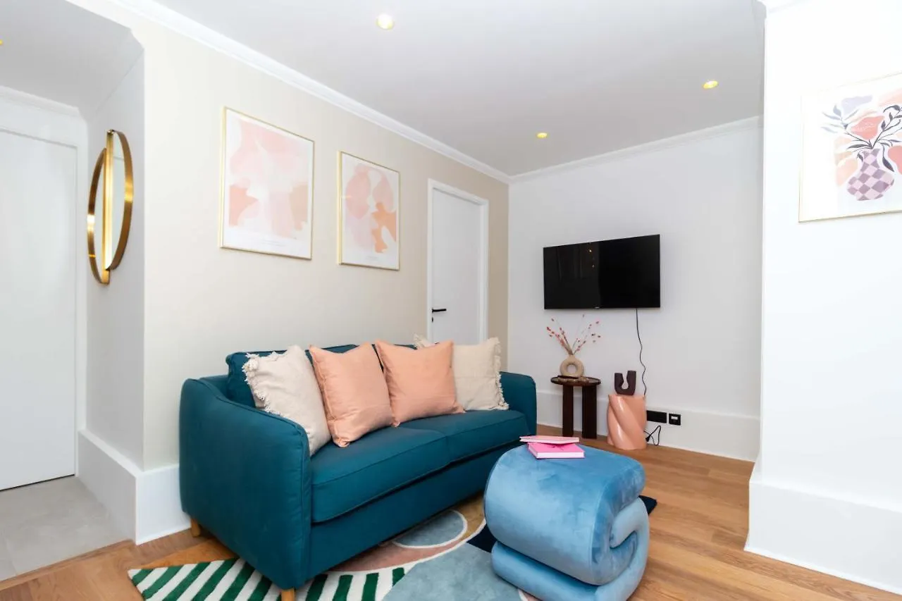 Apartment Center Of Paris Le Marais By Studio Prestige França