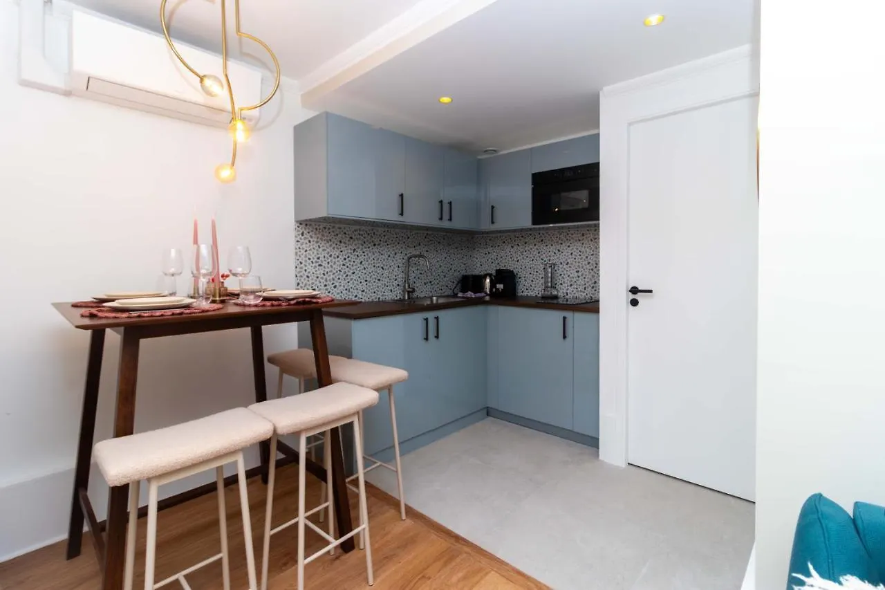 Apartment Center Of Paris Le Marais By Studio Prestige